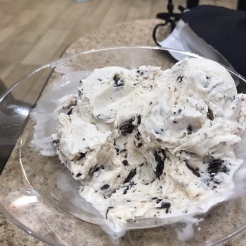 Graeter's Ice Cream - Chocolate Chip - Candy Stores Near Me - Cincinnati, Ohio Graeter's Ice Cream - Chocolate Chip - Candy Stores Near Me - Cincinnati, Ohio