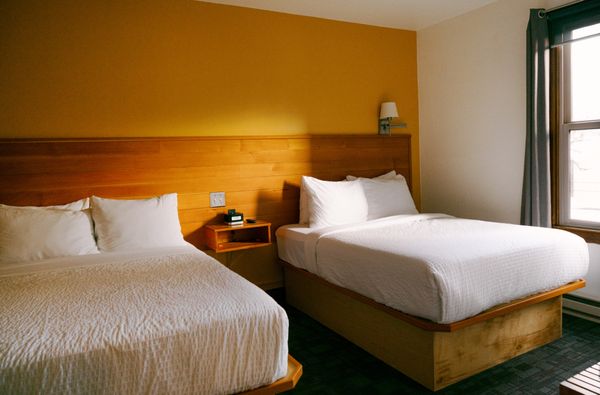 Inn of the White Salmon by null