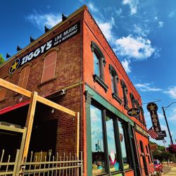 Ziggy’s - Outside