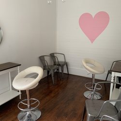 Leslie-Alford Mims House - Hair and makeup room