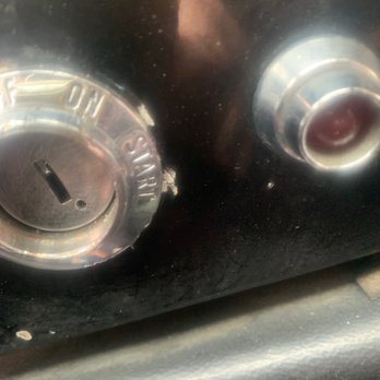 Mercer Automotive - Used a screw driver to remove the ignition switch from the front of the dash - Richard Mercer is an embarrassment to any business - Auto Repair Near Me - Park City, Utah