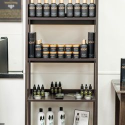 The Gentleman's Salon - Only the best products for our guests