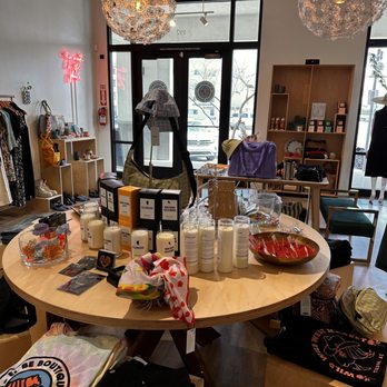 El Be Goods - Women's Clothing Near Me - Tucson, Arizona El Be Goods - Women's Clothing Near Me - Tucson, Arizona