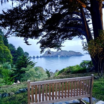 Harbor House Inn - Bed & Breakfast Near Me - Elk, California