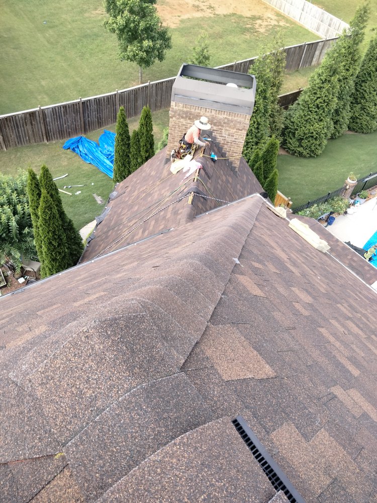 Slide of Roofing Gonzalez