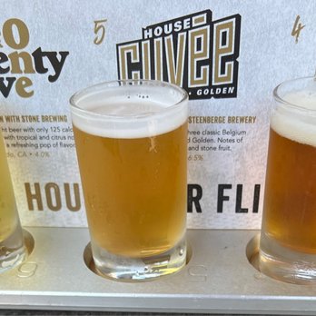 Yard House - Other half of House beer flight. The choices in the House flight are boring all taste essentially the same. - New American Near Me - Oxnard, California Yard House - Other half of House beer flight. The choices in the House flight are boring all taste essentially the same. - New American Near Me - Oxnard, California