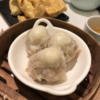 八月花 - Steamed pork dumplings w quail eggs - Cantonese Near Me - Hong Kong, HK