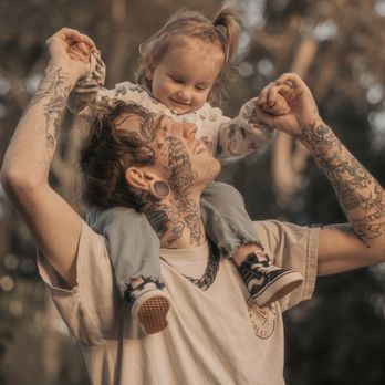 Serrano Creek Park - Daddy/daughter shoot in Serrano - Parks Near Me - Lake Forest, California Serrano Creek Park - Daddy/daughter shoot in Serrano - Parks Near Me - Lake Forest, California