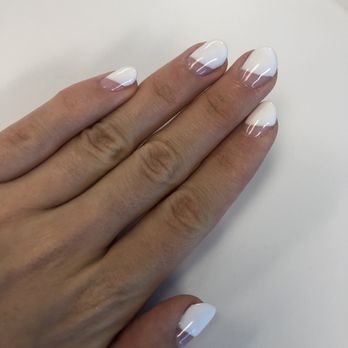 Timelessbeauti - Normal rate for gel nails is $35. Design per finger is $3. Kate let me have all my nails with this simple design for a total of $3. - Makeup Artists Near Me Timelessbeauti - Normal rate for gel nails is $35. Design per finger is $3. Kate let me have all my nails with this simple design for a total of $3. - Makeup Artists Near Me