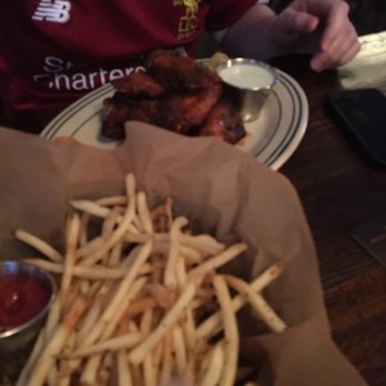 The Daily Tavern - Wings and fries - New American Near Me - Charlotte, North Carolina