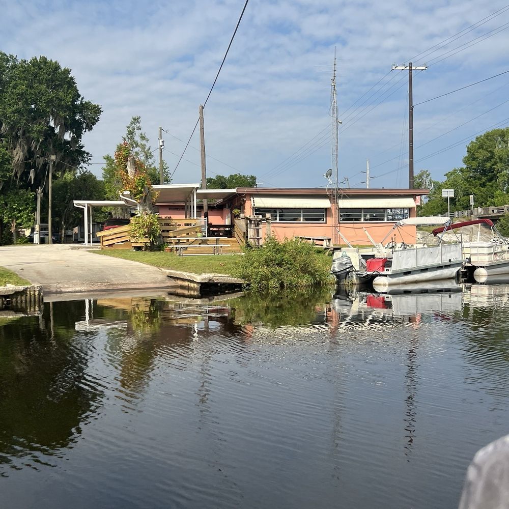 Airboat Wildlife Adventures - The building. - Boating Near Me - Sebring, Florida