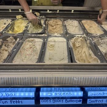 Betty Raes Ice Cream - Ice cream flavors - Ice Cream & Frozen Yogurt Near Me - Lee's Summit, Missouri Betty Raes Ice Cream - Ice cream flavors - Ice Cream & Frozen Yogurt Near Me - Lee's Summit, Missouri