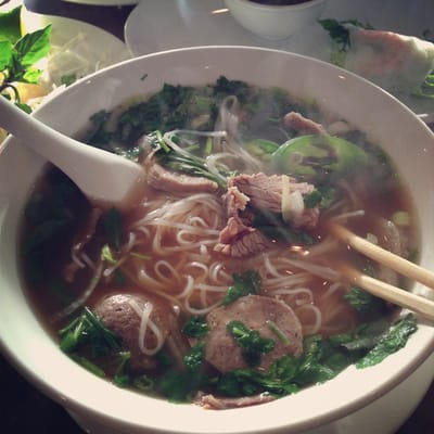 Local Pho by null