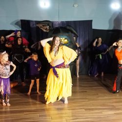 Luna Habibi - Halloween show