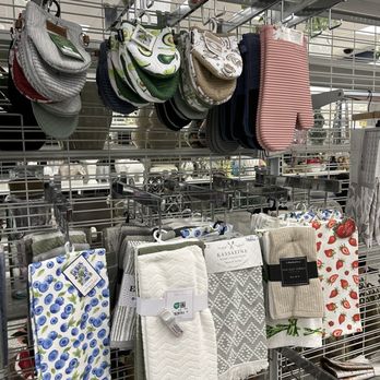 Ross Dress for Less - Women's Clothing Near Me - Round Rock, Texas Ross Dress for Less - Women's Clothing Near Me - Round Rock, Texas