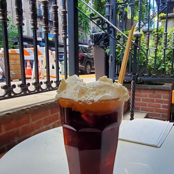 Abraco - Sparkling Espresso Cream - Coffee Roasteries Near Me - New York, New York Abraco - Sparkling Espresso Cream - Coffee Roasteries Near Me - New York, New York