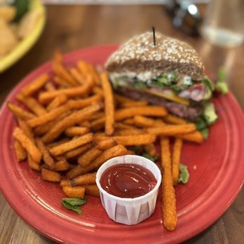 Barnaby's Cafe - Bacon Cheeseburger with sweet potato fries. Medium rare - American Near Me - Houston, Texas