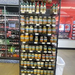 Toot'n Totum - Local fare!