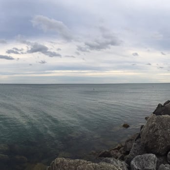 Greenwood Beach - Beaches Near Me - Evanston, Illinois Greenwood Beach - Beaches Near Me - Evanston, Illinois