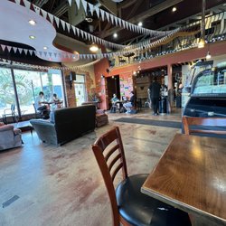 One World Cafe - What an adorable place!