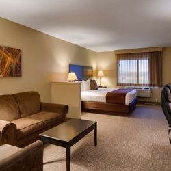 Best Western West Hills Inn - Guestroom