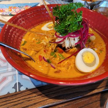 Chiang Rai - Khao soi - Thai Near Me - North York, Ontario