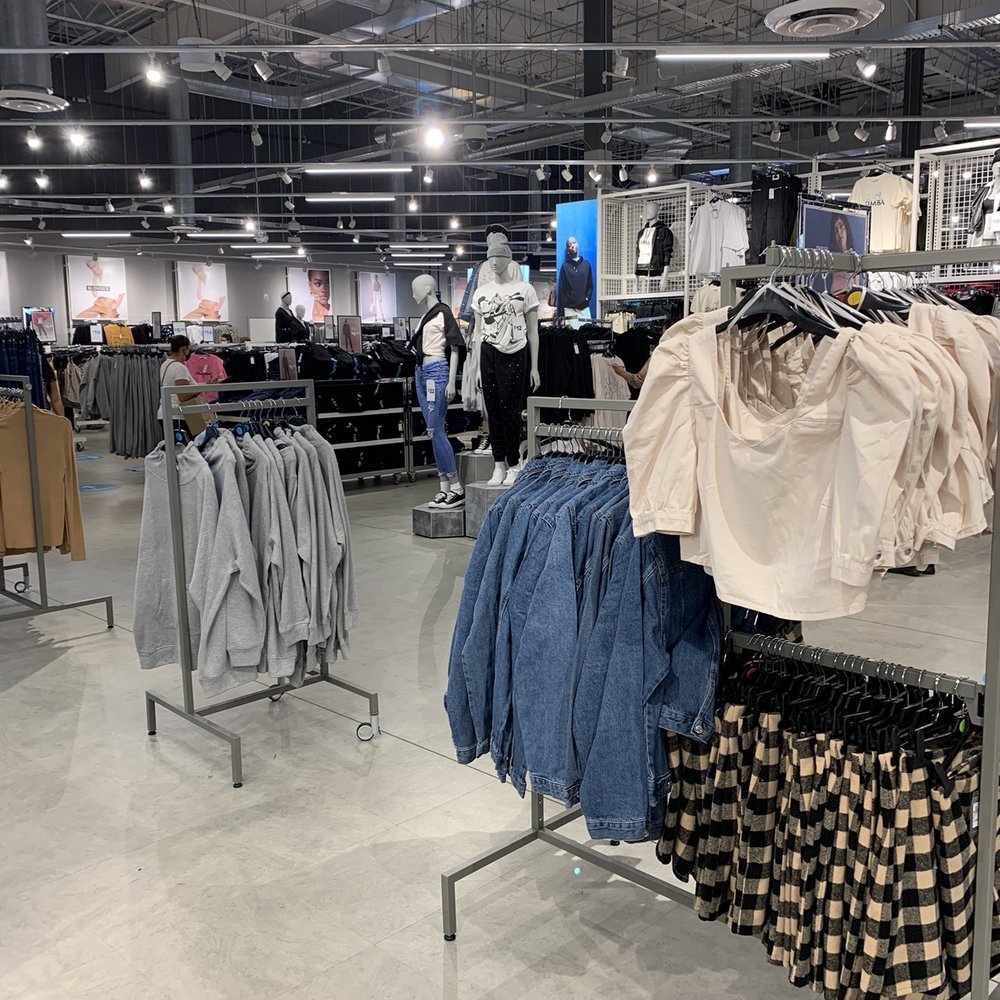 Primark - Women's clothing department - Department Stores Near Me - Sunrise, Florida Primark - Women's clothing department - Department Stores Near Me - Sunrise, Florida