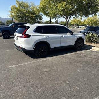 Conejo Auto Detail & Window Tinting - Auto Glass Services Near Me - Simi Valley, California