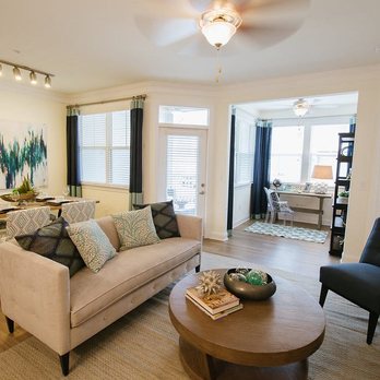 Beacon On 5th - Apartments Near Me - Charlottesville, Virginia