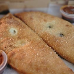 Celluccis Italian Restaurant and Bar