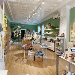 Green Life Trading Company - Our flagship store on Williamson Street in Madison, WI. Home to a wide variety of low waste home and personal care products.