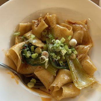 Xiaolong Dumpling - R5. Biangbiang Noodle - Szechuan Near Me - Houston, Texas