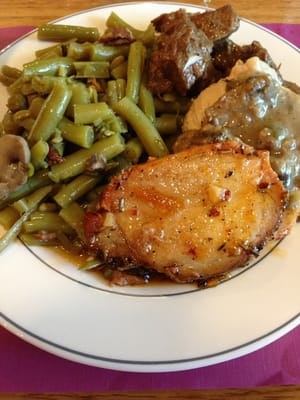 Hodel's Country Dining by null