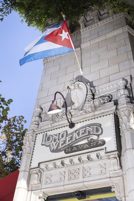 Long Weekend by null