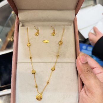 Tanishq - New Jersey - Tanishq_Sanju-52 - Jewelry Near Me - Iselin, New Jersey Tanishq - New Jersey - Tanishq_Sanju-52 - Jewelry Near Me - Iselin, New Jersey