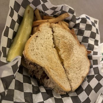 Sagebrush BBQ & Grill - Tuna Melt - Barbeque Near Me - Grand Lake, Colorado