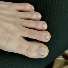 does this look like I even got a pedicure???? There is dirt in my nails!!! It looks like I haven't done my feet in 2 weeks. does this look like I even got a pedicure???? There is dirt in my nails!!! It looks like I haven't done my feet in 2 weeks.