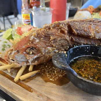Mariscos Corona - Fried snapper - Mexican Near Me - Van Nuys, California