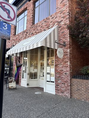 Noble Folk Ice Cream & Pie Bar by null