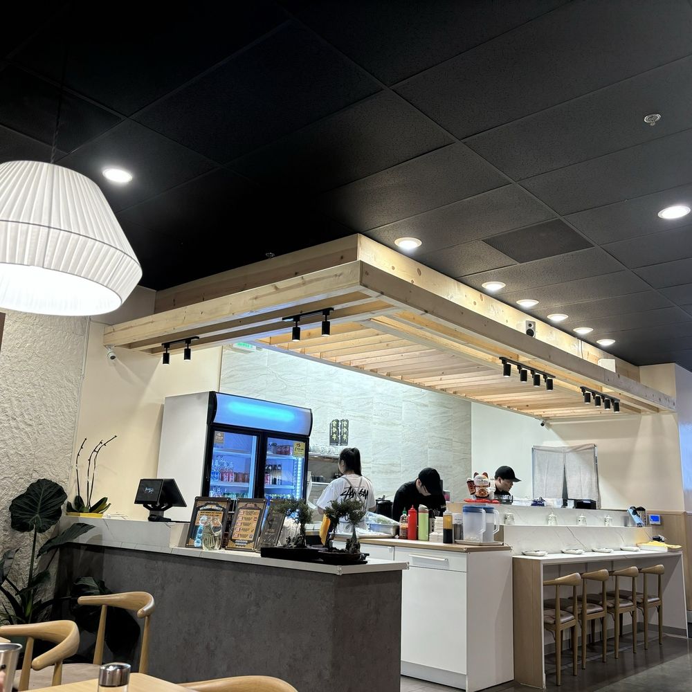 Bengee Sushi - Japanese Near Me - Jurupa Valley, California