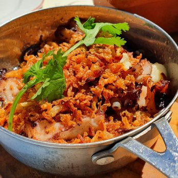 Tascantiga - Octopus legs in fried onions - Portuguese Near Me - Sintra, 11 Tascantiga - Octopus legs in fried onions - Portuguese Near Me - Sintra, 11