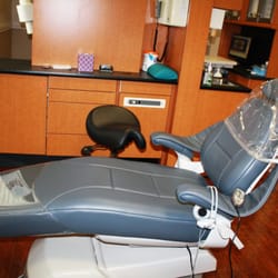 Cesar Acosta DMD, Family Dentistry - Big Screen TV's, Headphones, Massage Chairs.