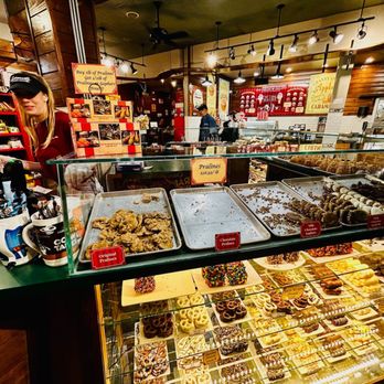 Savannah's Candy Kitchen - Praline so good - Candy Stores Near Me - Charleston, South Carolina