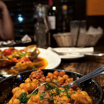 La Bodeguita Restaurant - Garbanzo Frito Spanish Fried Chickpeas - Spanish Near Me - Hialeah, Florida
