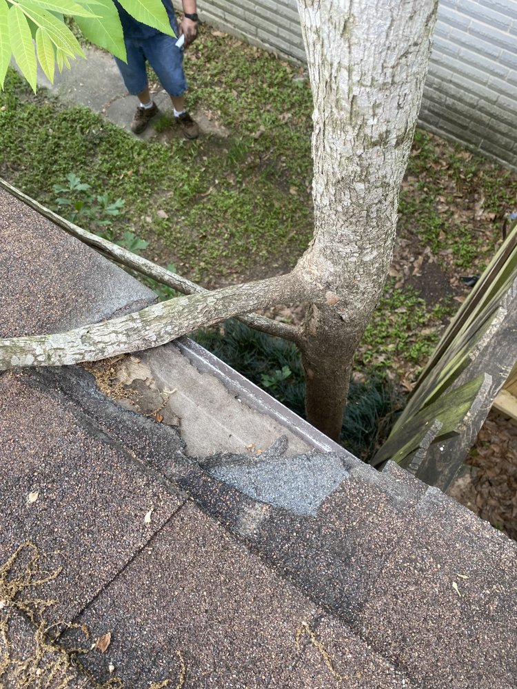 Slide of RKR Roofing