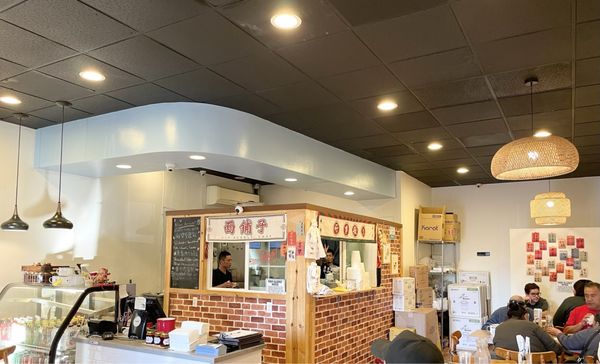 Cup Noodle Shop by null