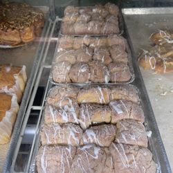 Minerva Bakery - Cinnamon pull apart