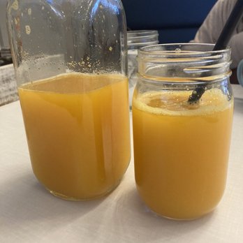 Huck House Brunchette - Fresh squeeze orange juice carafe - Breakfast & Brunch Near Me - Garden City, Idaho