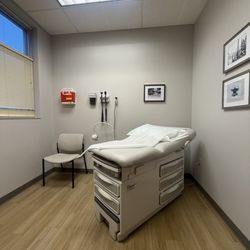 Entira Family Clinics - Highland