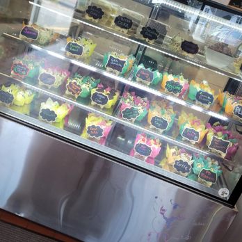 Who Cut The Cheesecake - Bakeries Near Me - Chepachet, Rhode Island